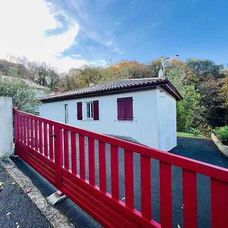 Tatil Evi Maison Familiale Au Coeur D'hasparren, 2 Chambres, 2 Salles D'eau, Jardin Cloture, Animaux Acceptes - Fr-1-495-131 Hasparren