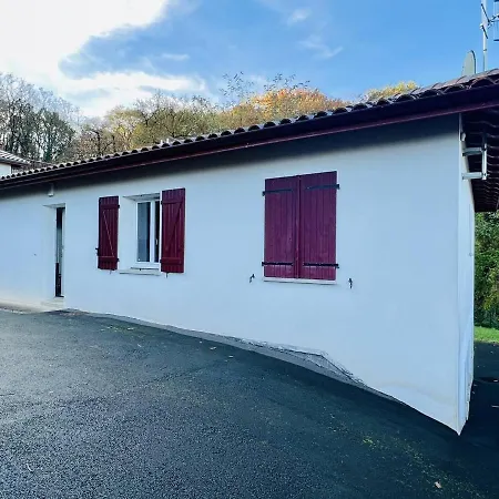 Tatil Evi Maison Familiale Au Coeur D'hasparren, 2 Chambres, 2 Salles D'eau, Jardin Cloture, Animaux Acceptes - Fr-1-495-131 Hasparren